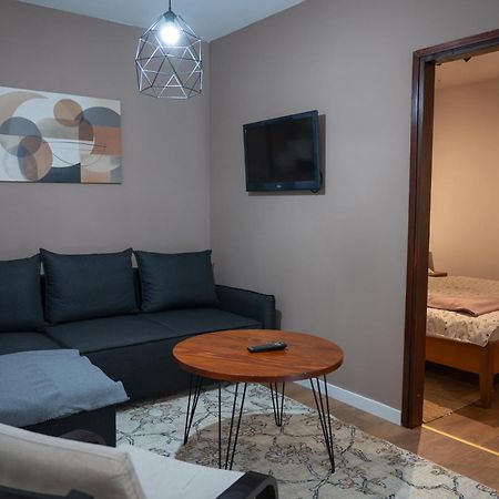Apartman Rose-2025 Renovated Garden View Poreč Eksteriør billede